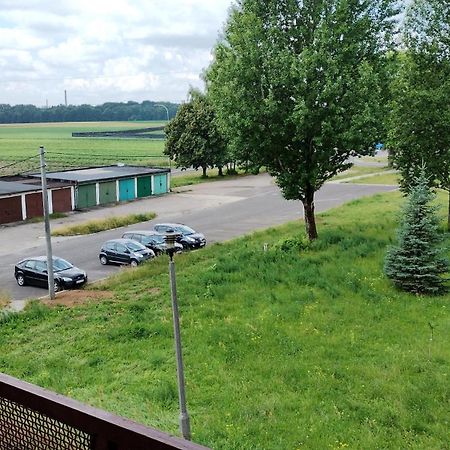 Apartament -Jak W Domu- Czeladz 60M2 Centrum Katowic 10Km Kültér fotó