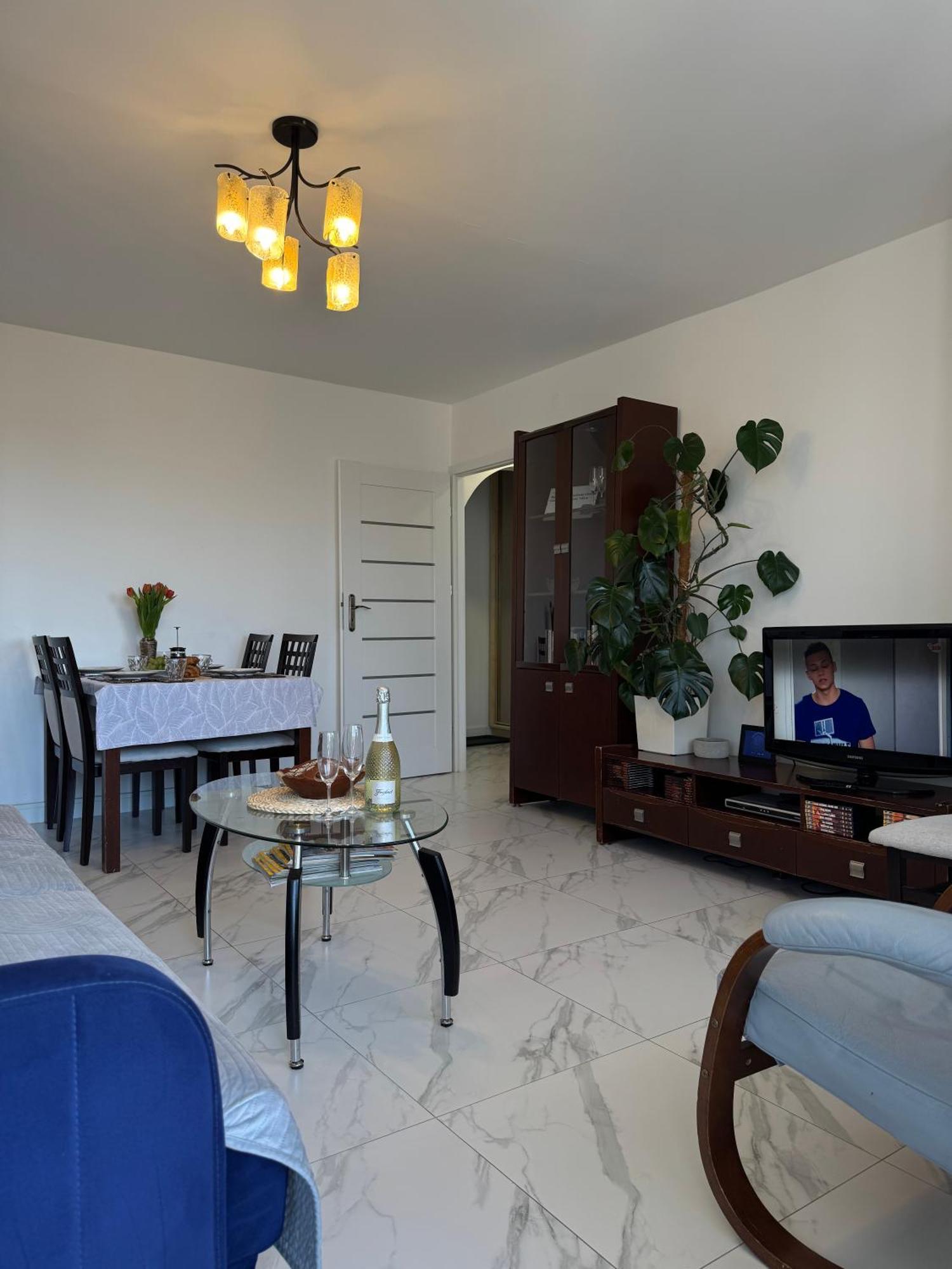 Apartament -Jak W Domu- Czeladz 60M2 Centrum Katowic 10Km Kültér fotó